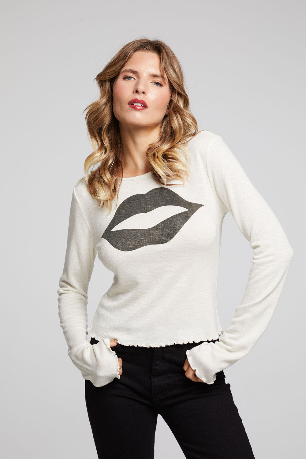 Lips Long Sleeve WOMENS chaserbrand