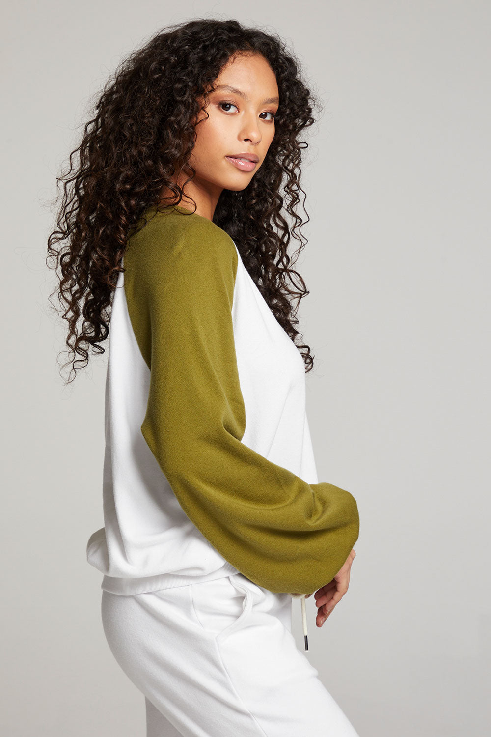 Hannah Sand Color Block V Neck Pullover WOMENS chaserbrand