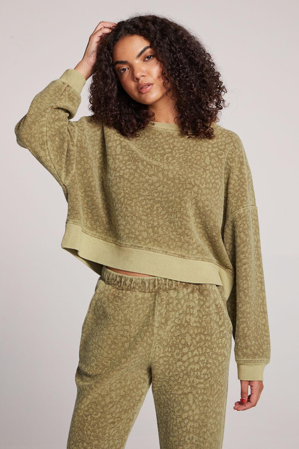 Ramone Leopard Pullover Womens chaserbrand