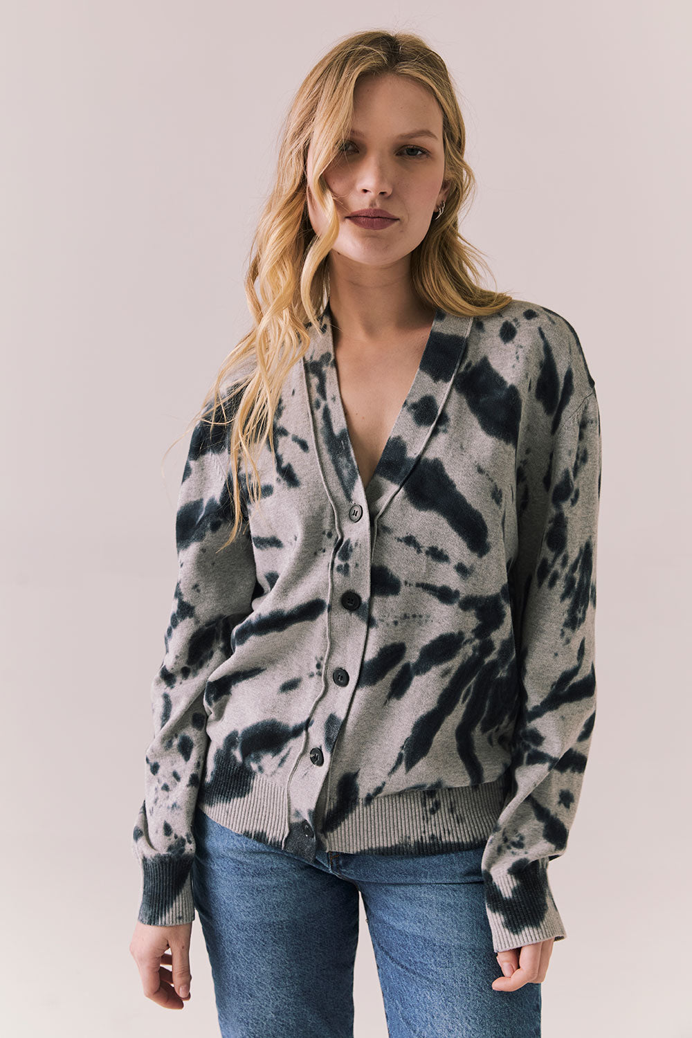 Front view of black tie dye hoodie
