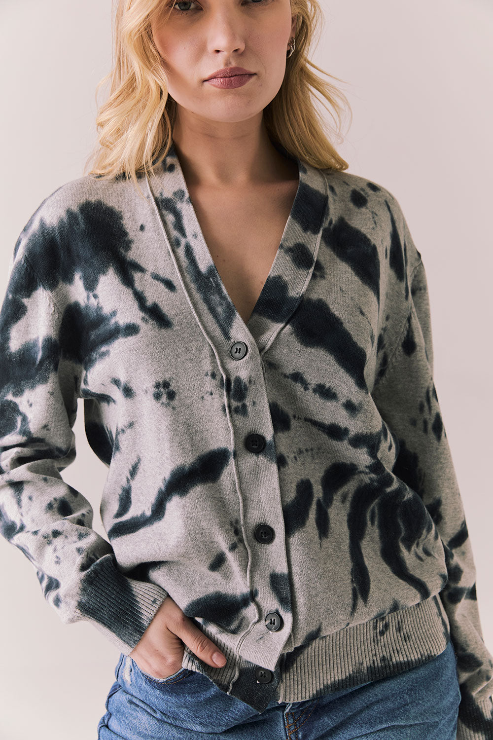 Black Tie Dye Hoodie Womens chaserbrand