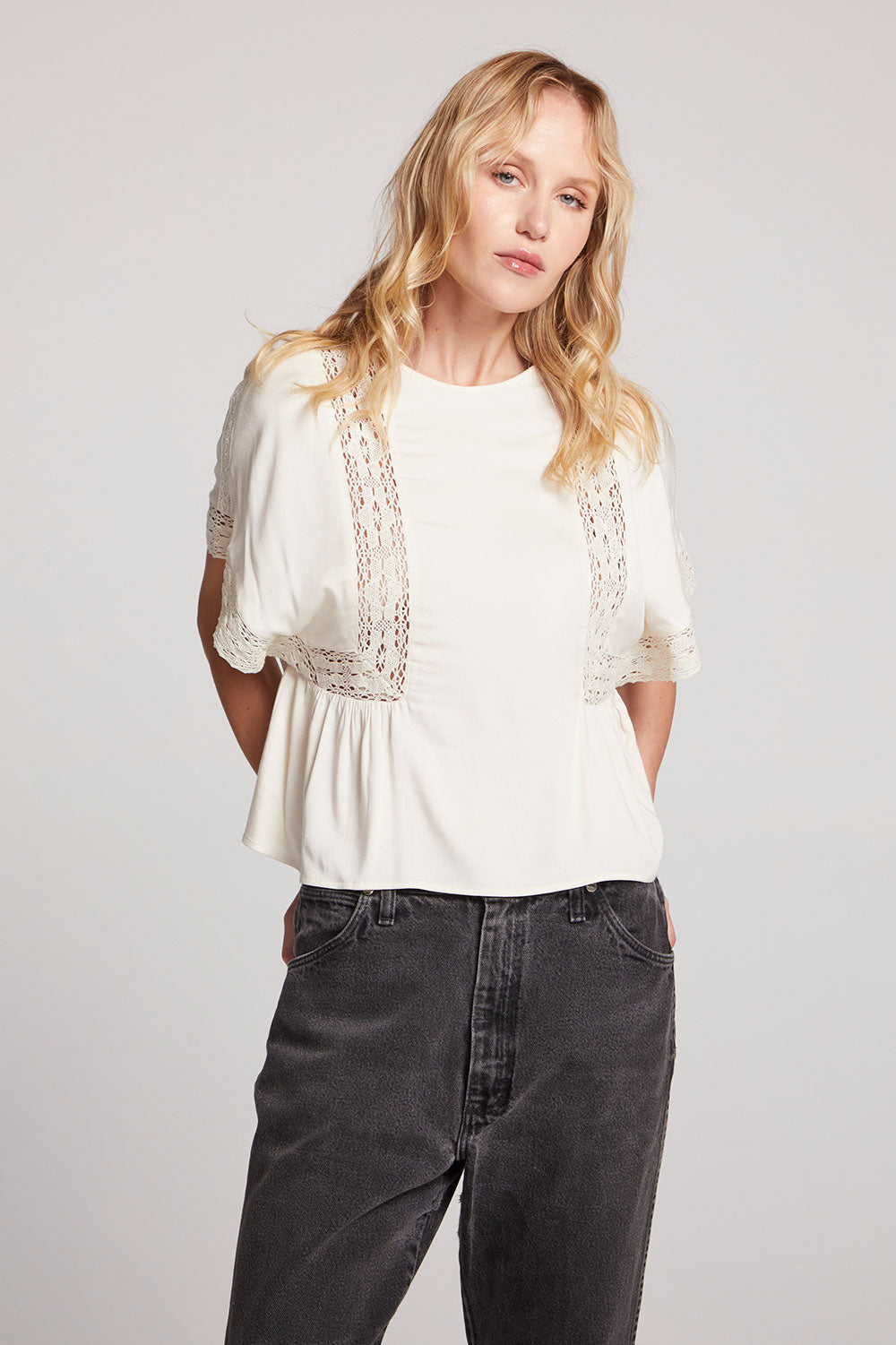 Petal Starry White Short Sleeve Womens chaserbrand