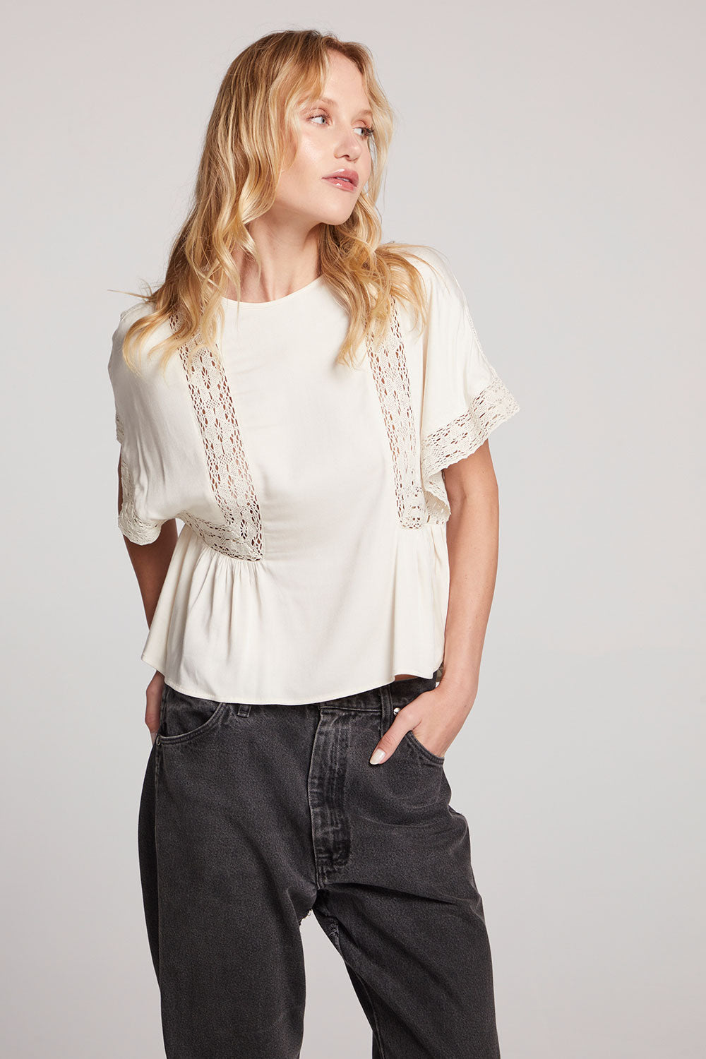 Petal Starry White Short Sleeve Womens chaserbrand