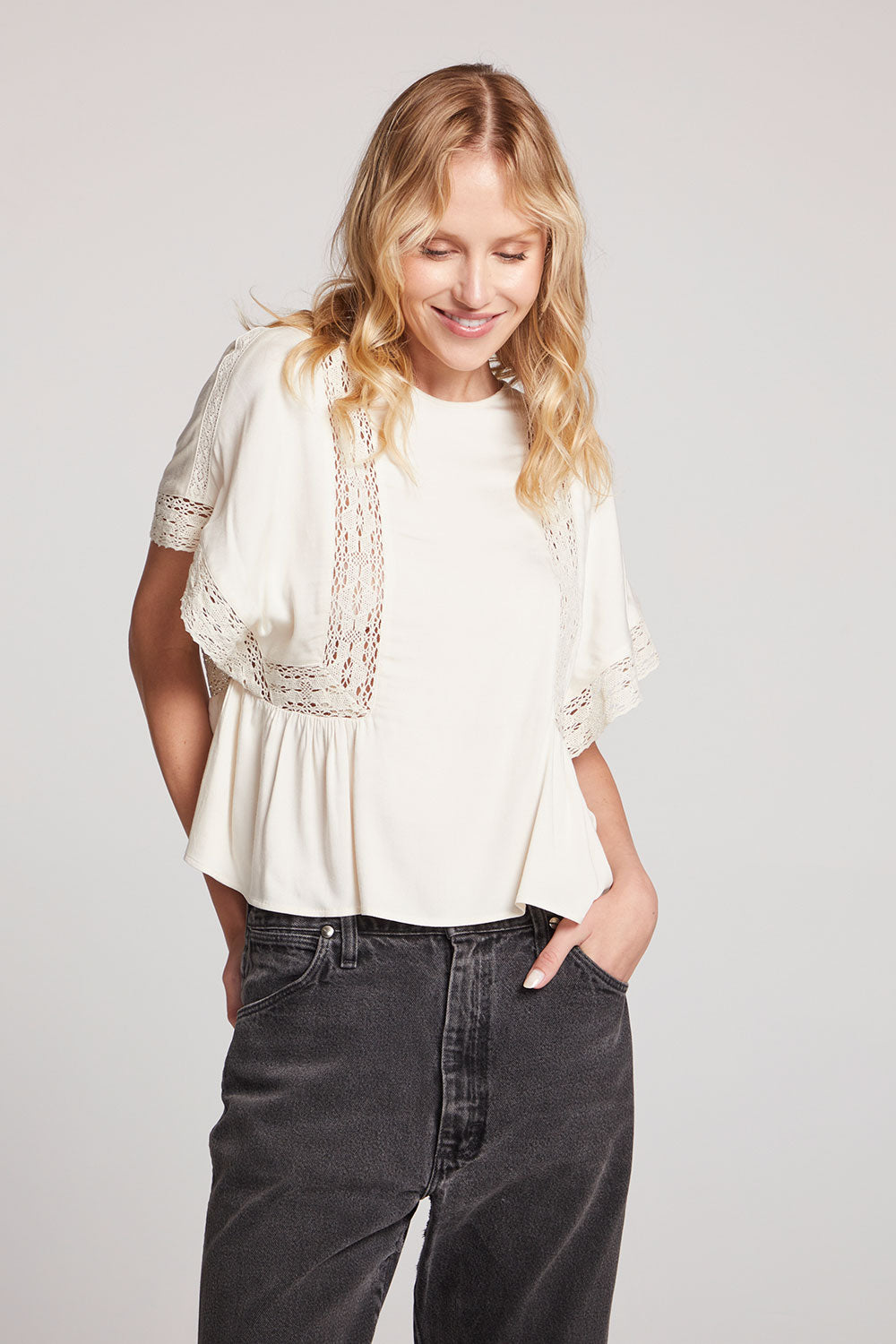 Petal Starry White Short Sleeve Womens chaserbrand