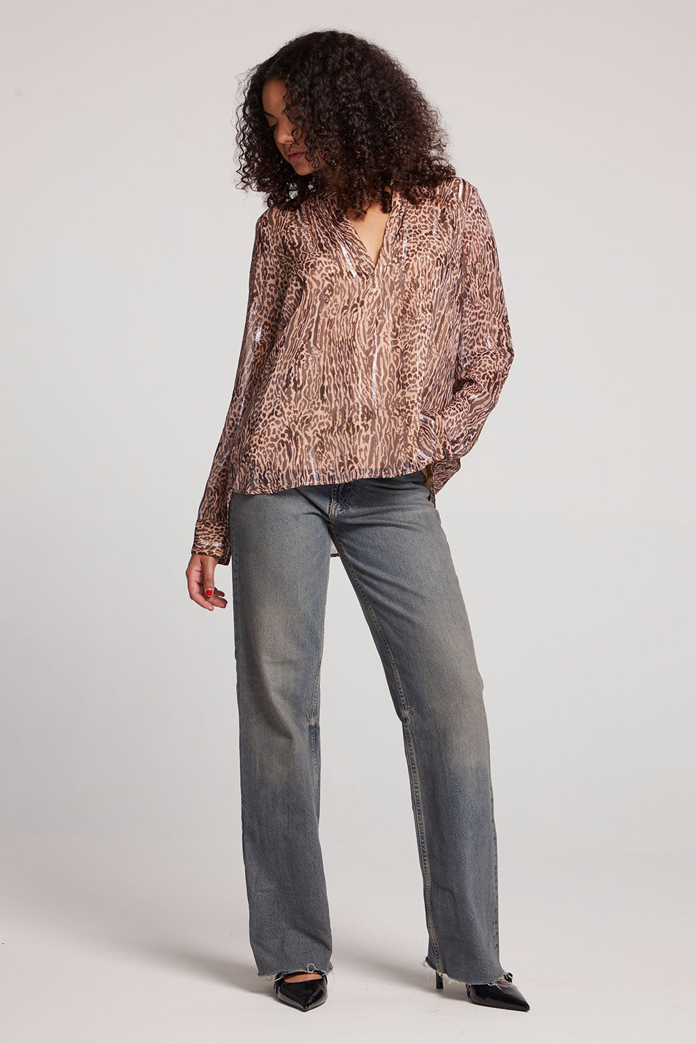 Denver Classic Leopard Blouse Womens chaserbrand