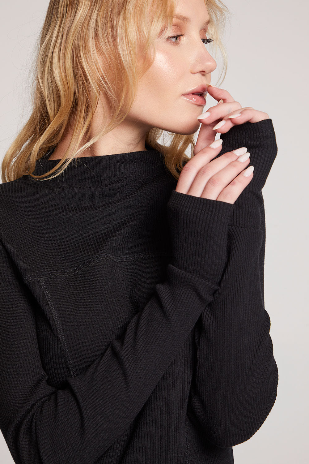 Nahalll Licorice Long Sleeve Womens chaserbrand