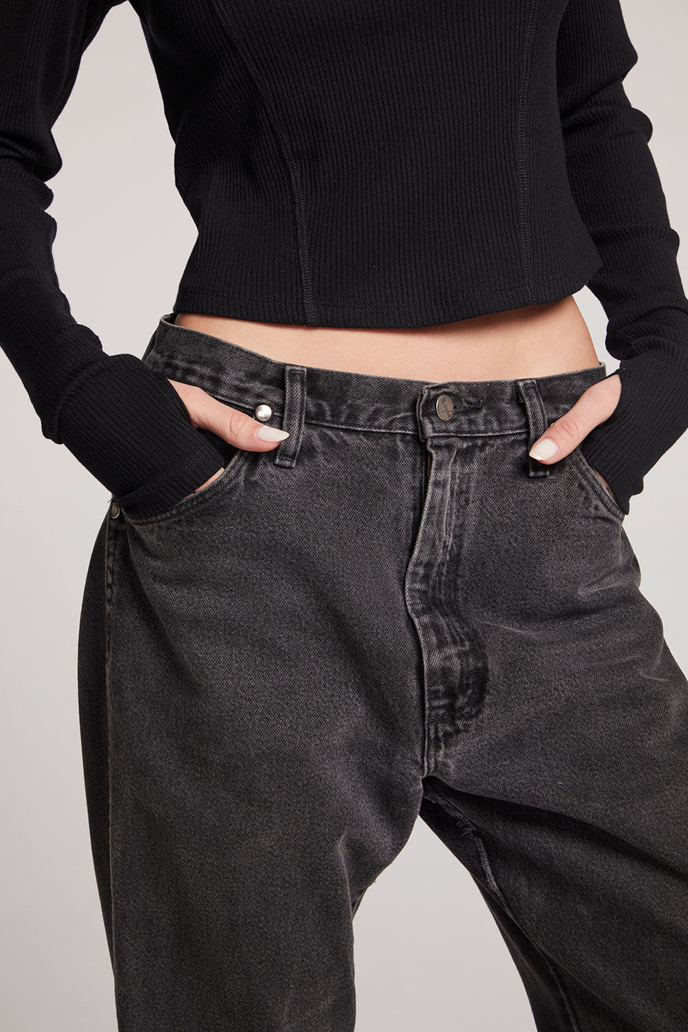 Nahalll Licorice Long Sleeve Womens chaserbrand