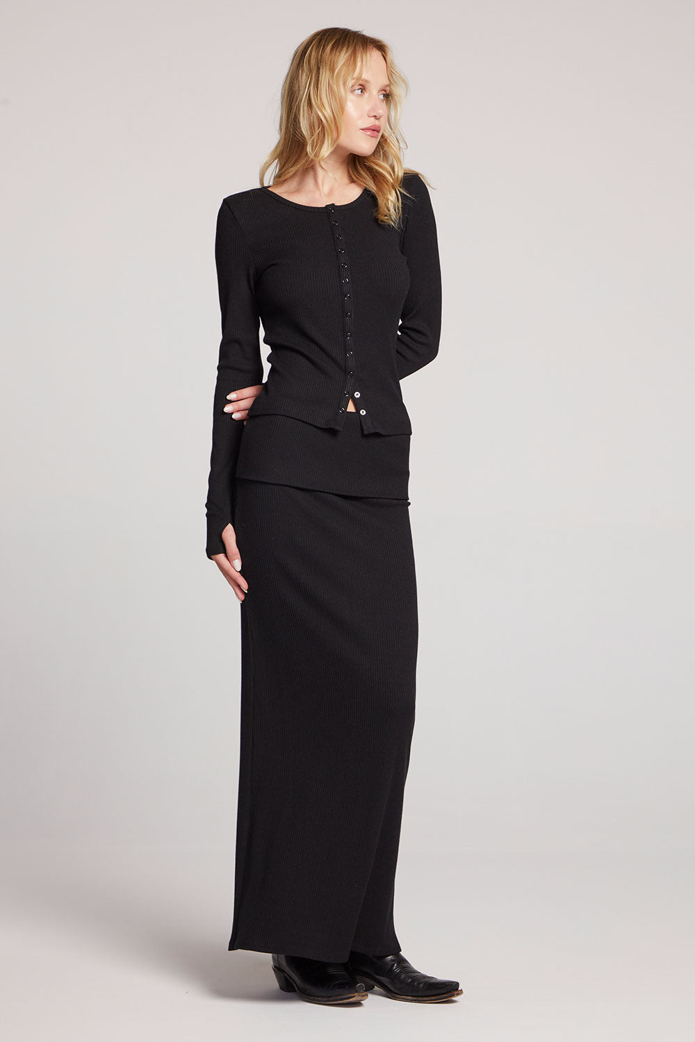 Laurel Licorice Cardigan Womens chaserbrand