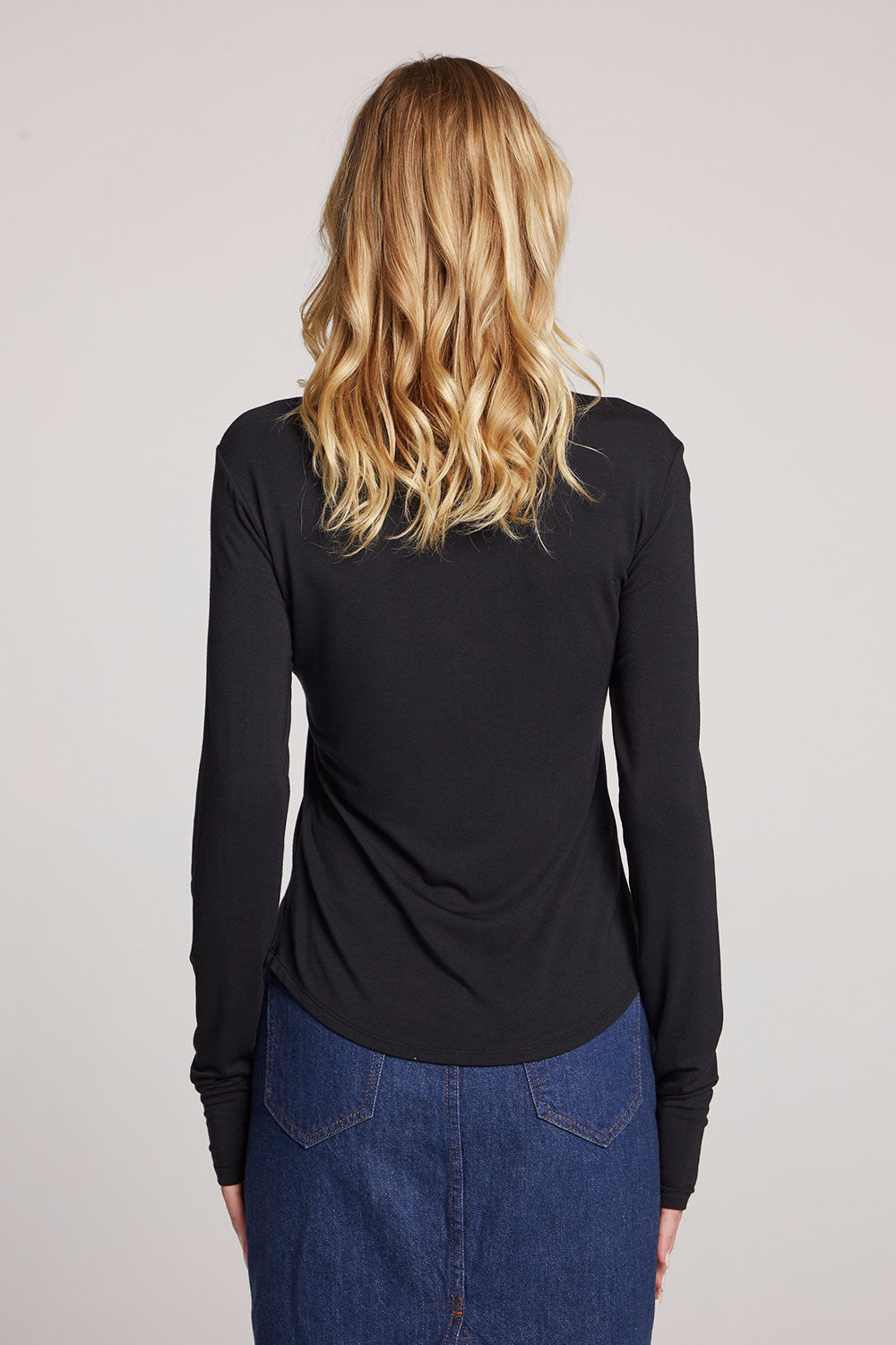 Vicente Licorice Long Sleeve Womens chaserbrand
