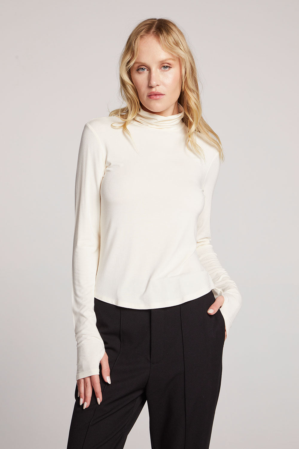 Vicente Starry White Long Sleeve Womens chaserbrand