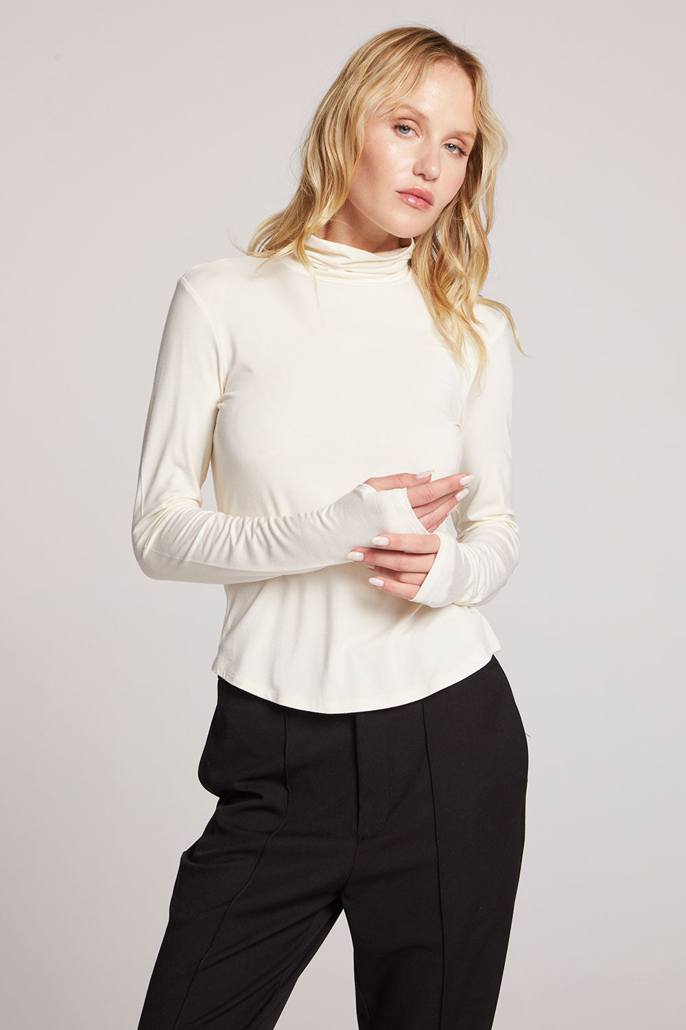 Vicente Starry White Long Sleeve Womens chaserbrand