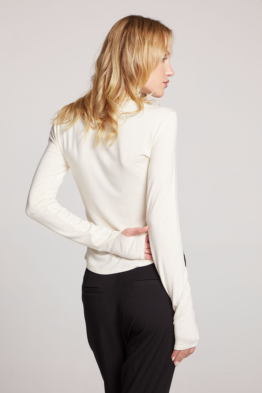 Vicente Starry White Long Sleeve Womens chaserbrand