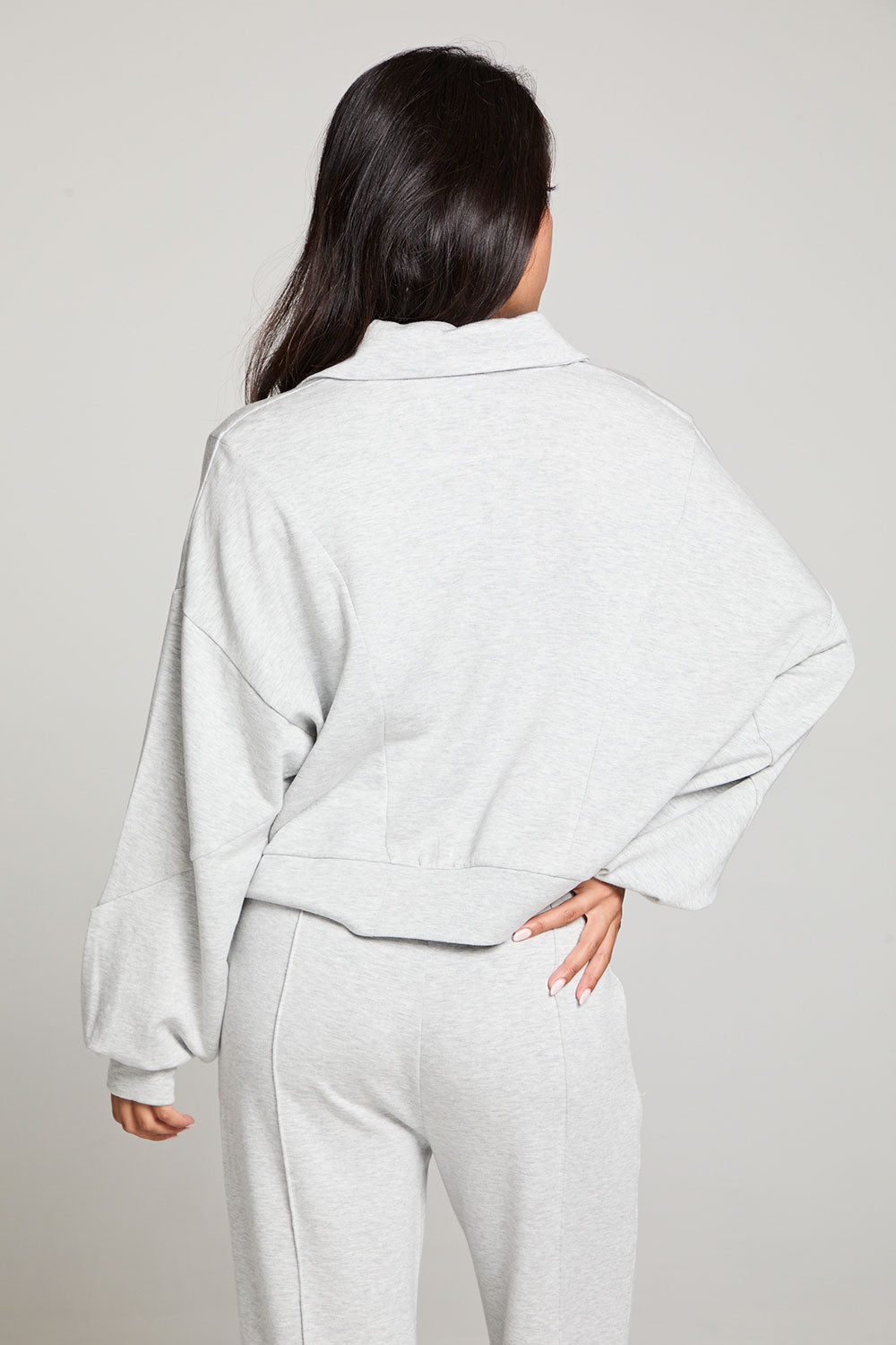 Fort Worth Pillow Fleece Heather Grey Pullover WOMENS chaserbrand
