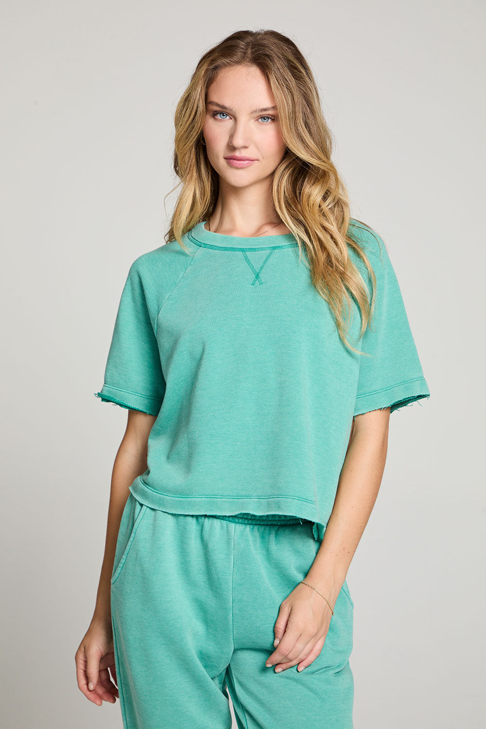 Amelia Clover Green Pullover WOMENS chaserbrand