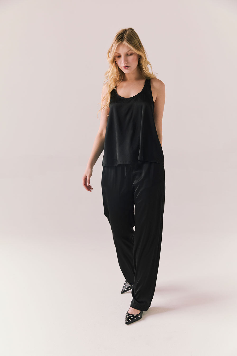 Rory True Black Tank Top Womens chaserbrand