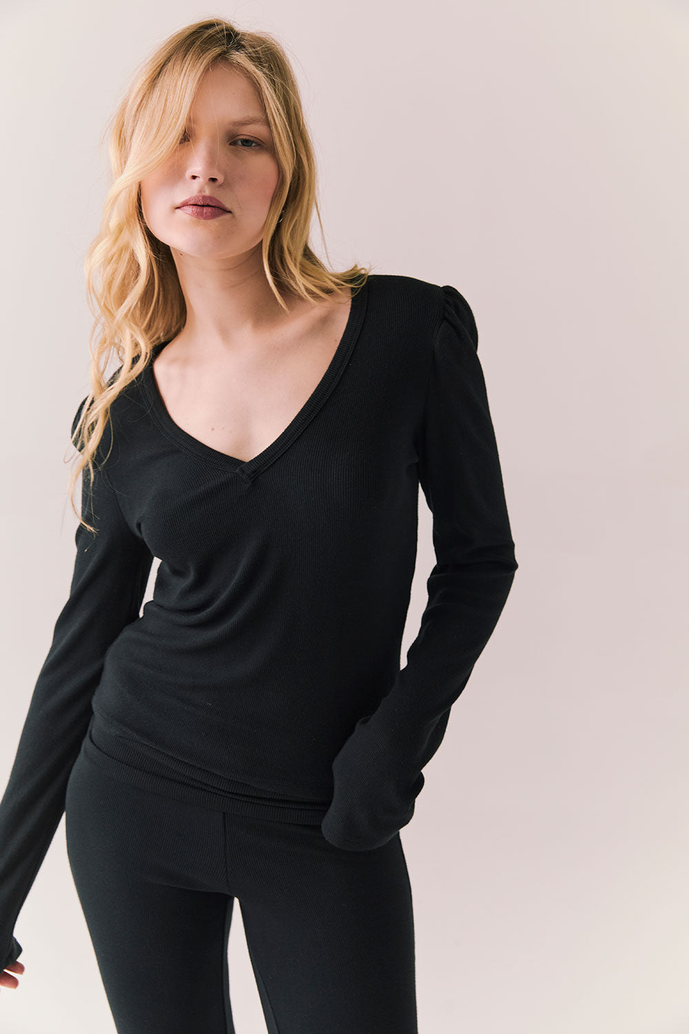 Chlo True Black Long Sleeve Womens chaserbrand