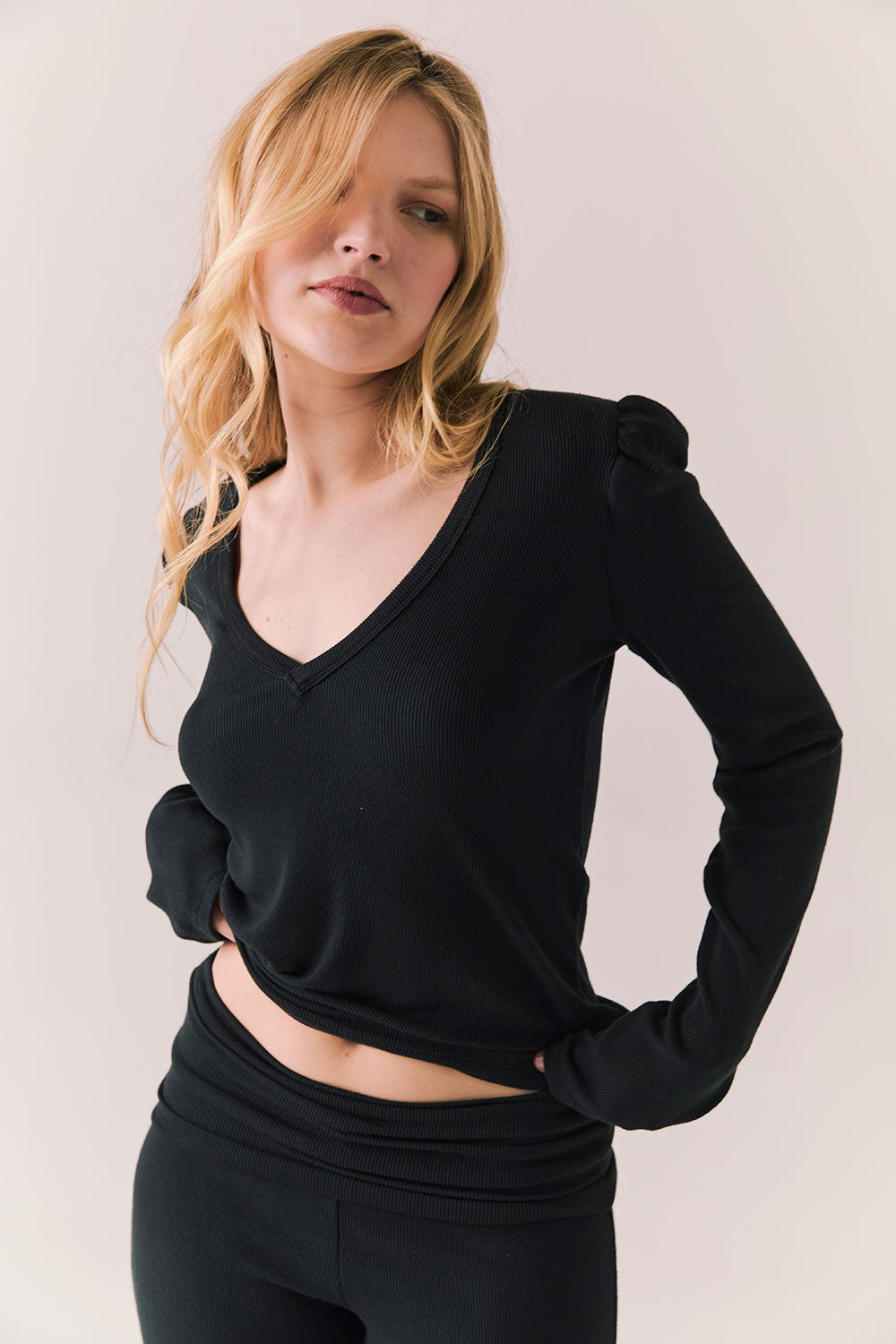 Chlo True Black Long Sleeve Womens chaserbrand