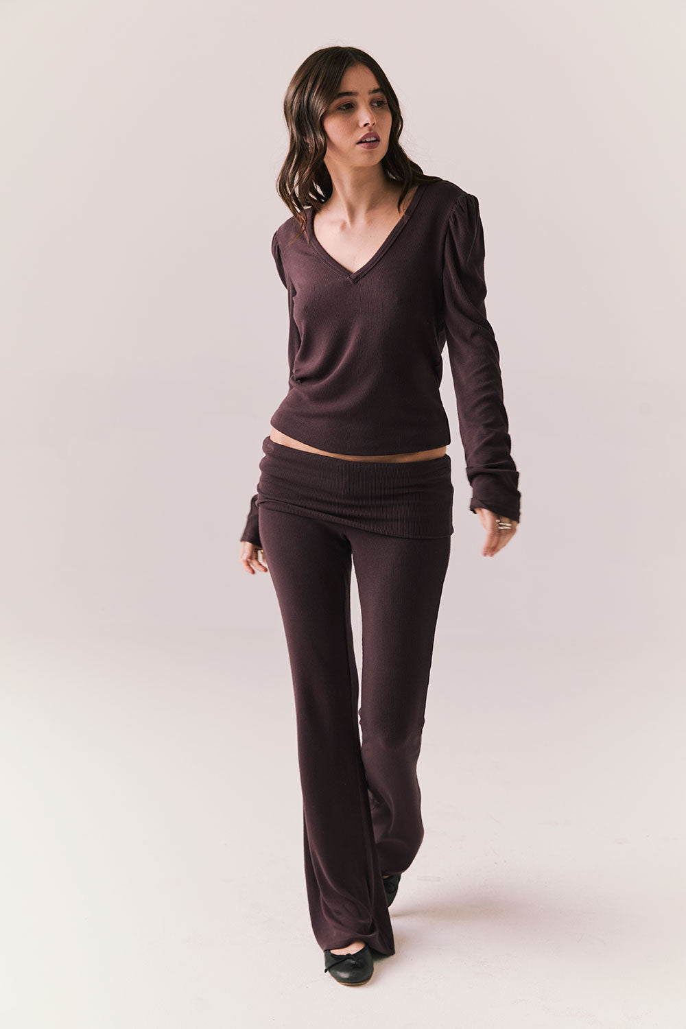 Chlo Espresso Long Sleeve Womens chaserbrand
