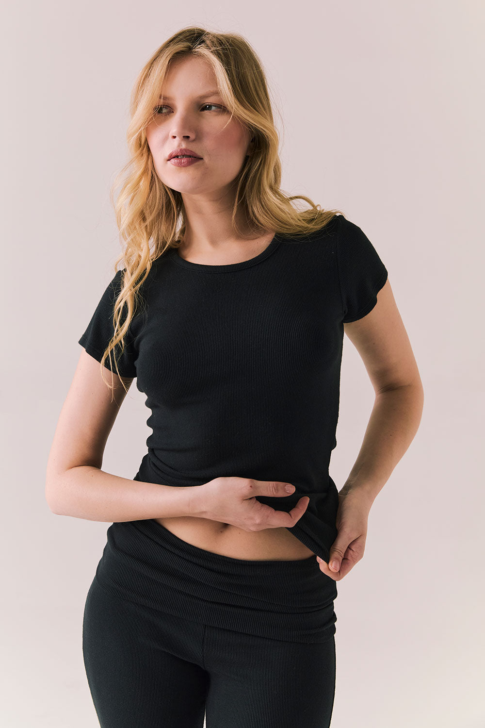Honey True Black Tee Womens chaserbrand