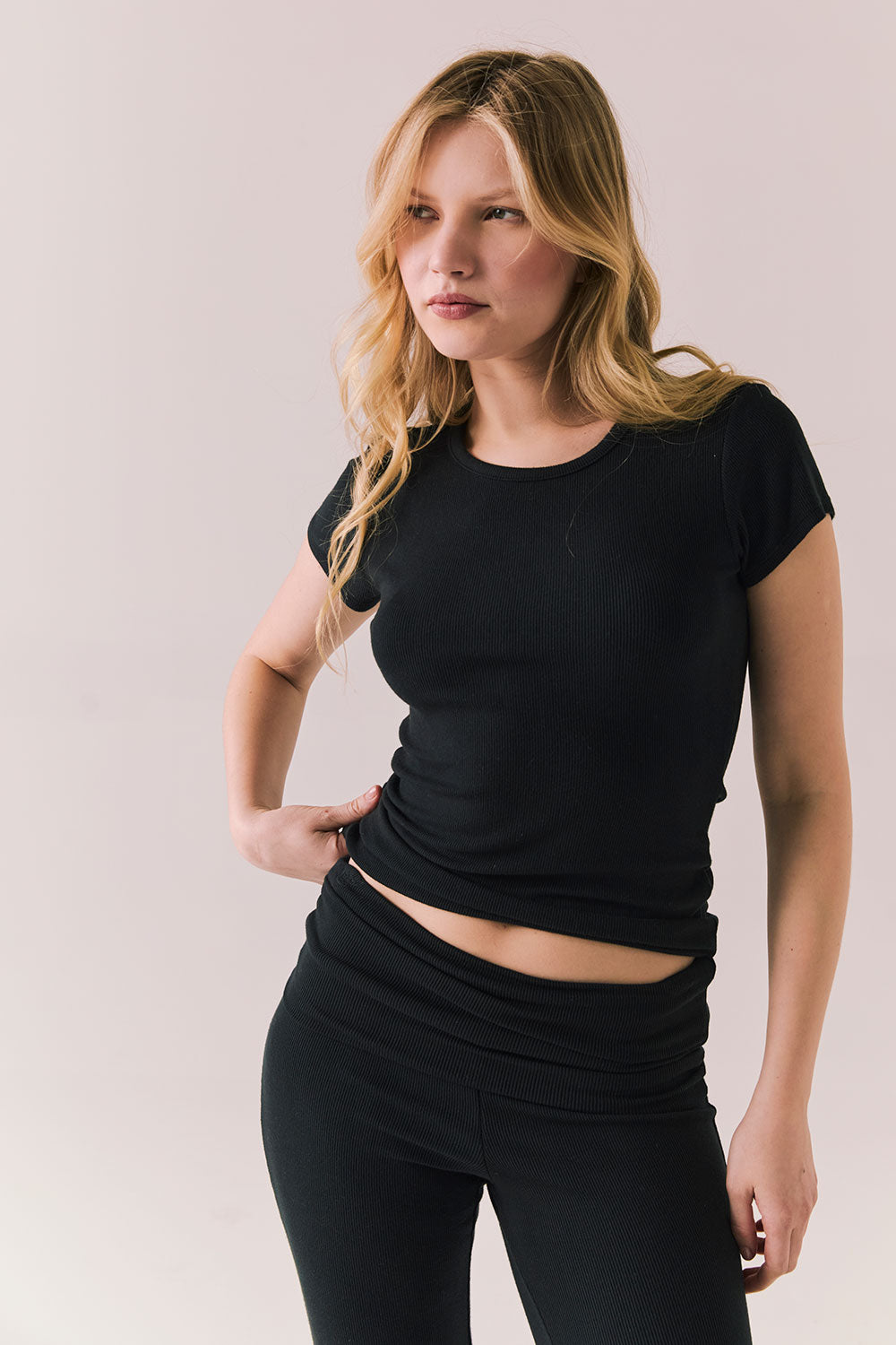 Honey True Black Tee Womens chaserbrand