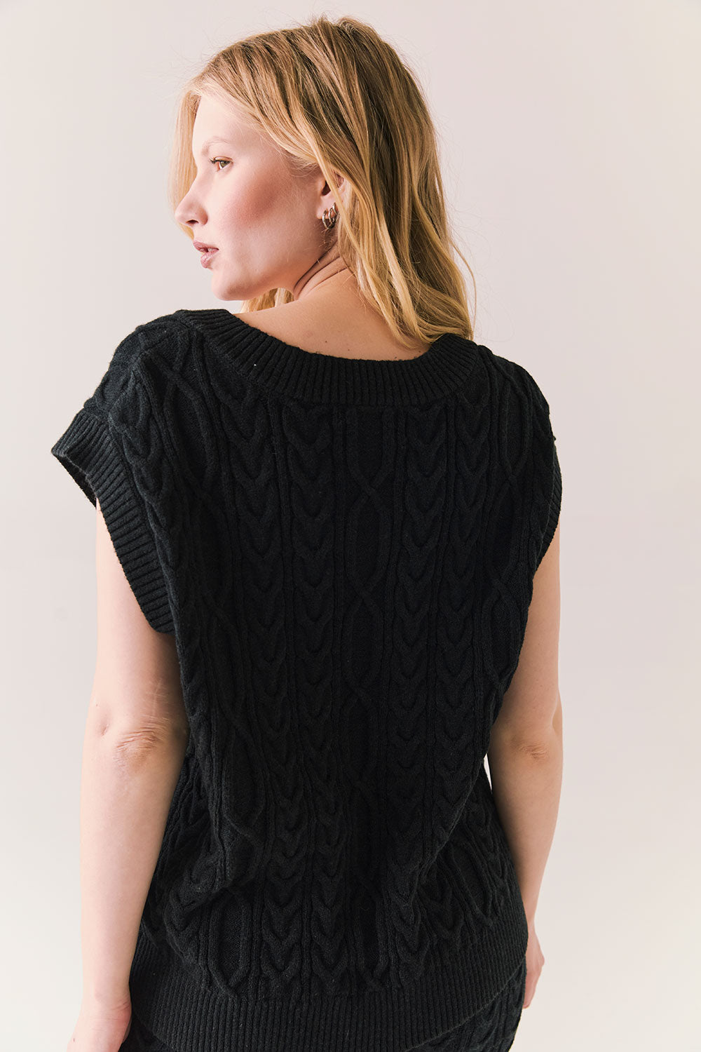 Gaya True Black Sweater Vest Womens chaserbrand