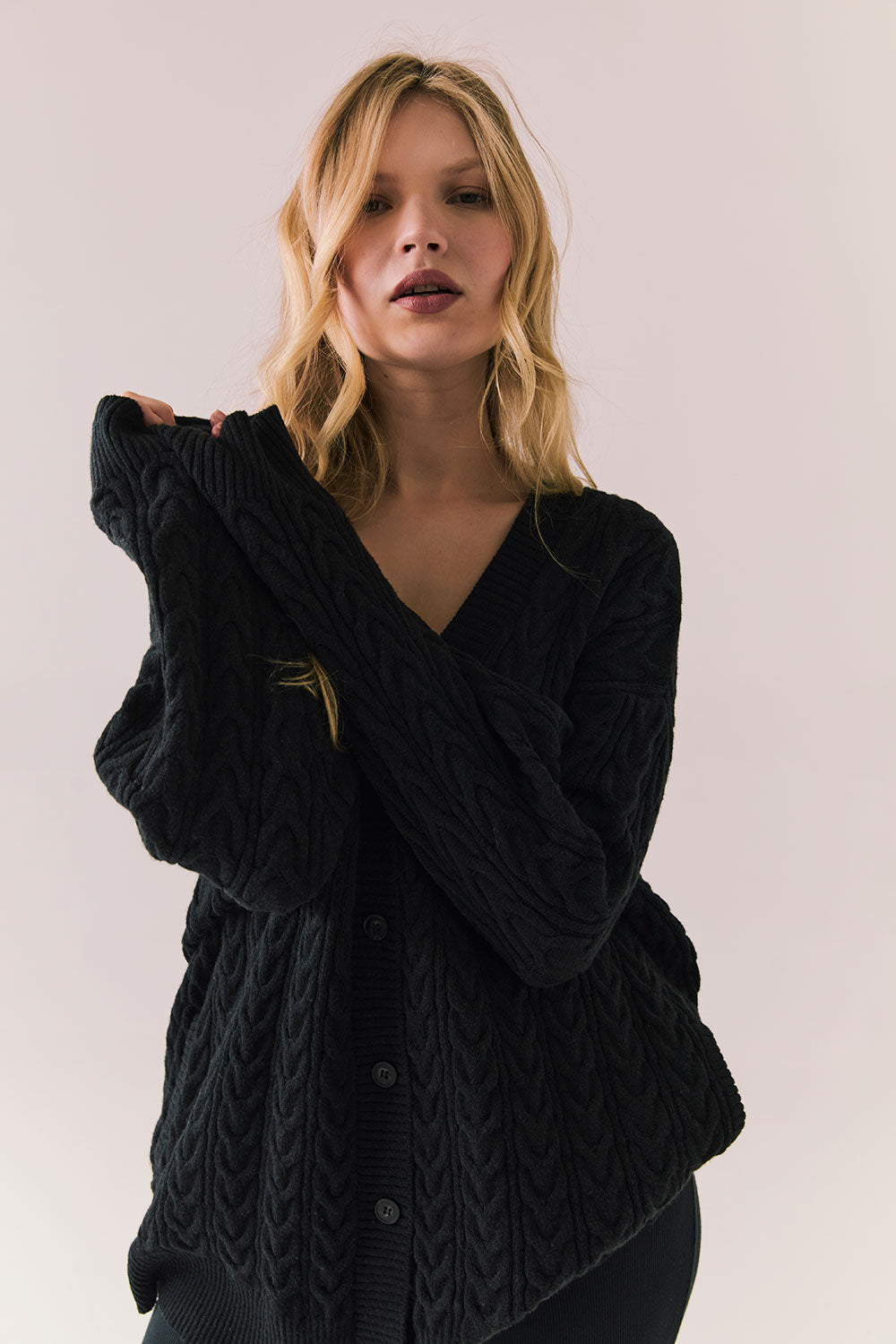 Pierre True Black Cardigan Womens chaserbrand