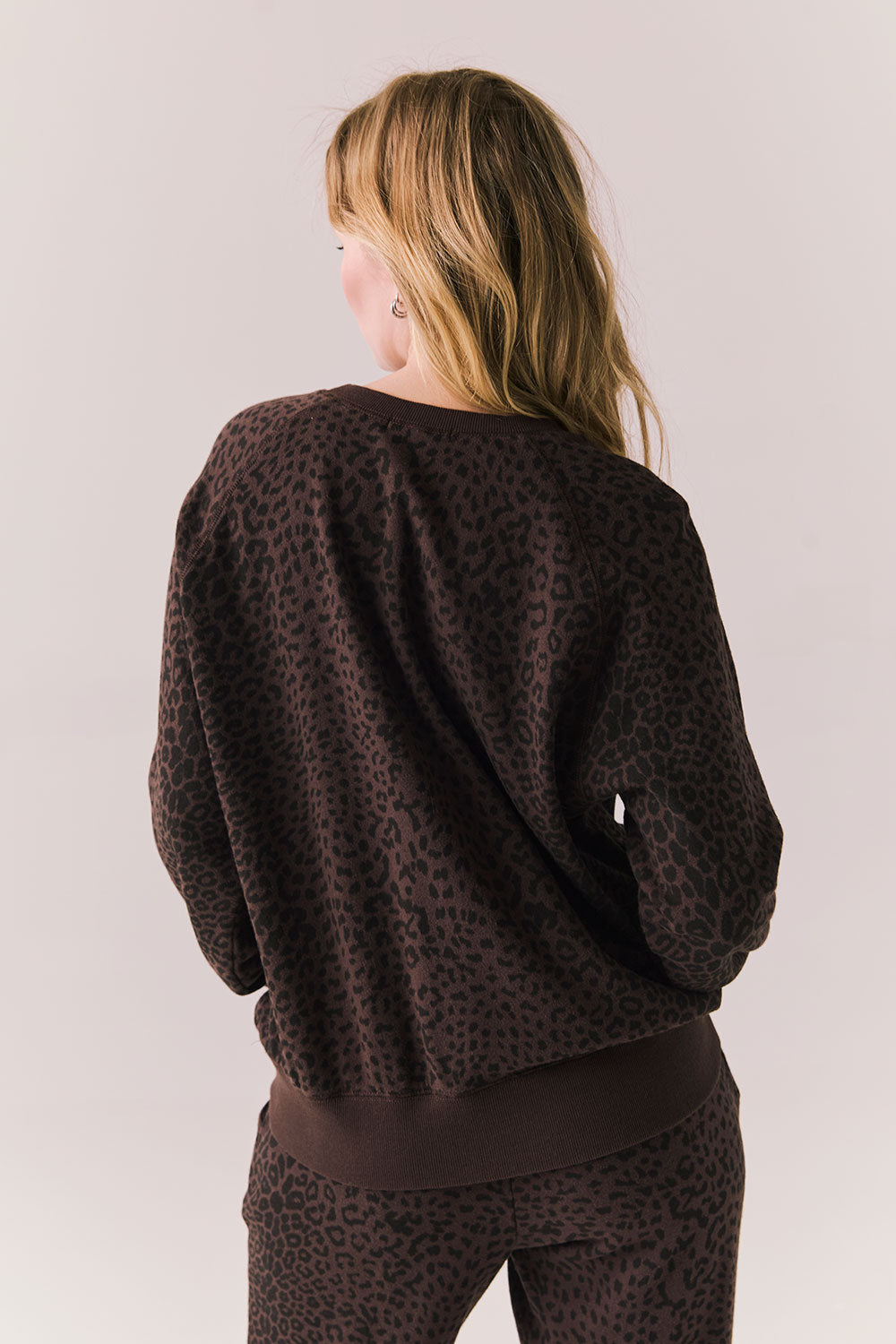 Valentine Leopard Pullover Womens chaserbrand