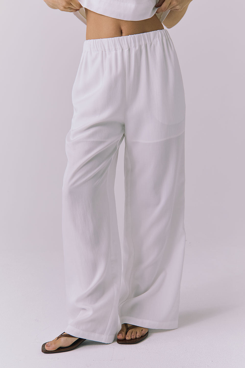 Womens Lee White Trousers chaserbrand