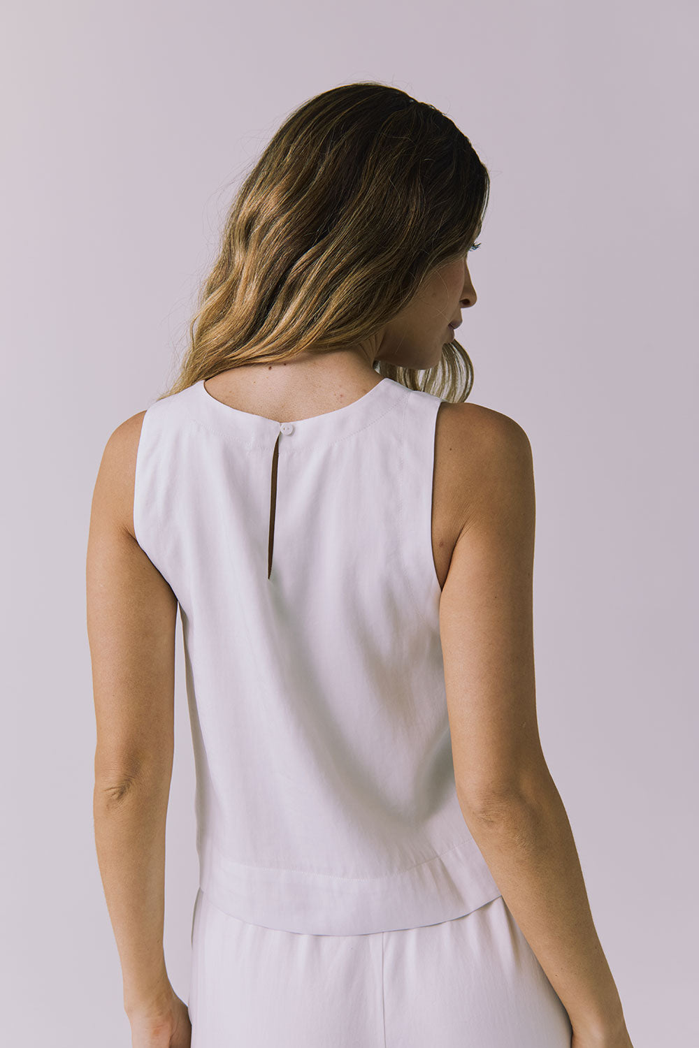 Womens Riley White Top chaserbrand