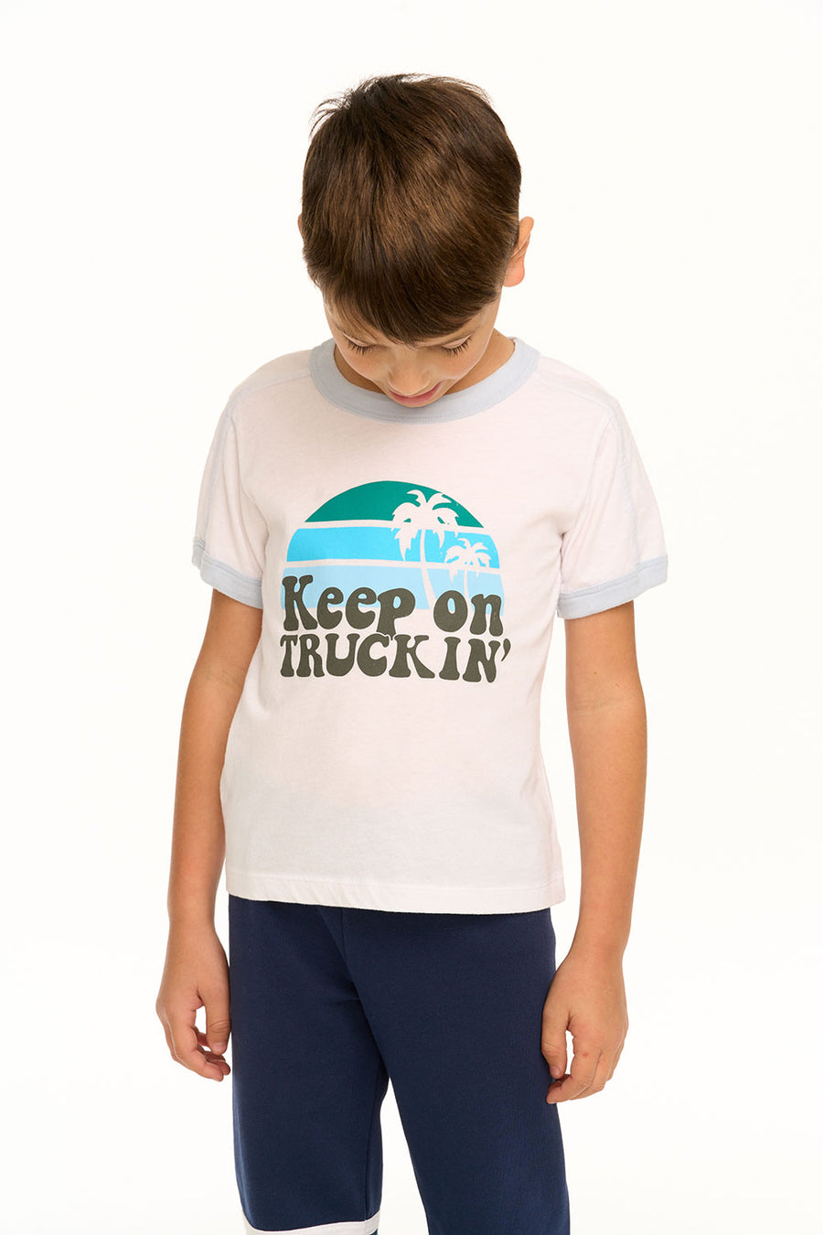 Keep On Truckin Tee BOYS chaserbrand