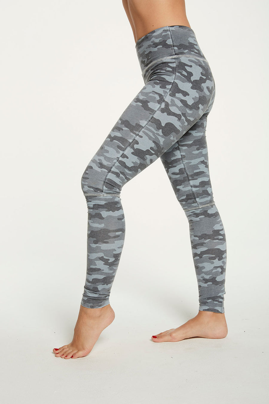 Quadrablend Seamed Legging WOMENS - chaserbrand