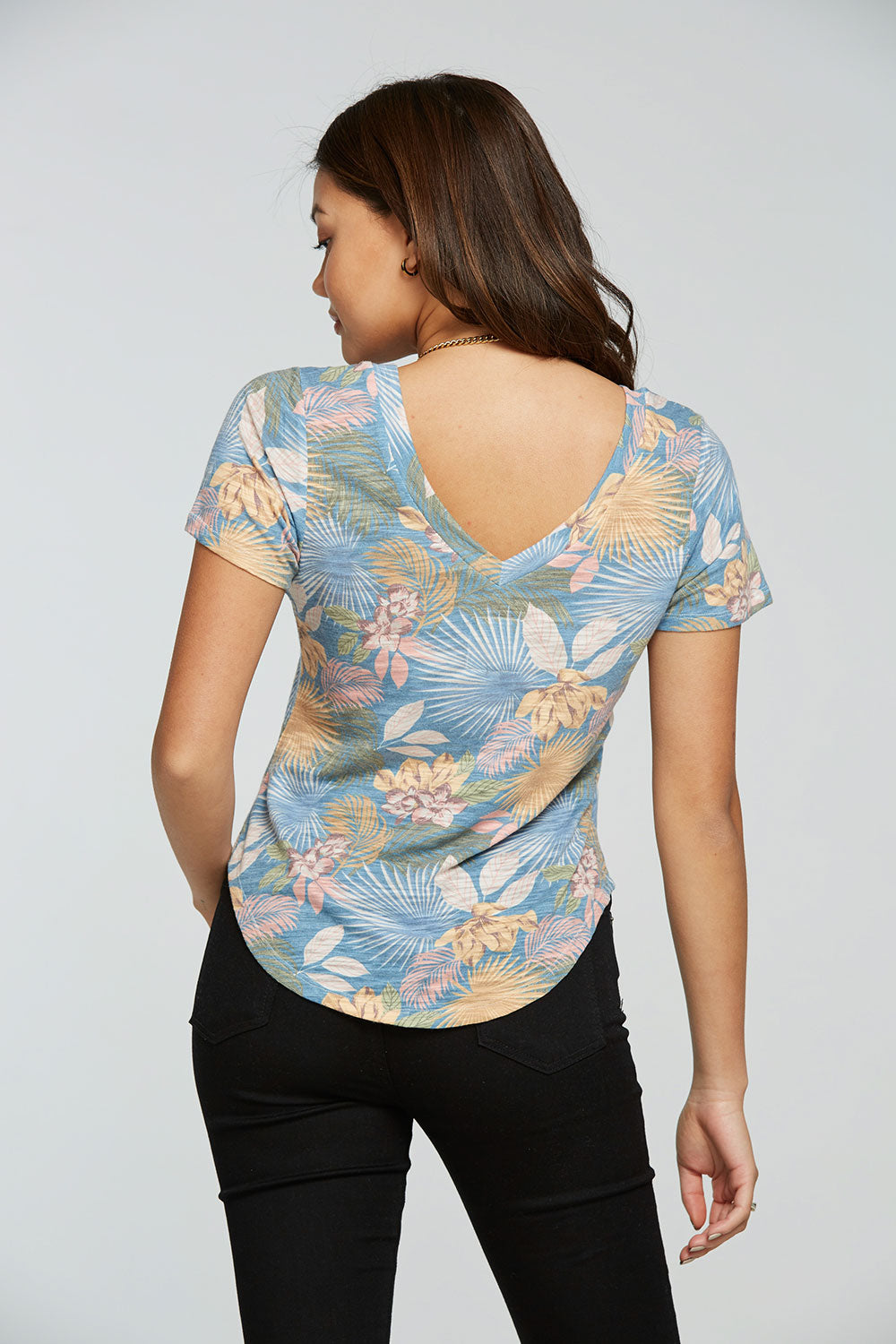 Slub Jersey Short Sleeve Double V Neck Shirttail Tee WOMENS - chaserbrand