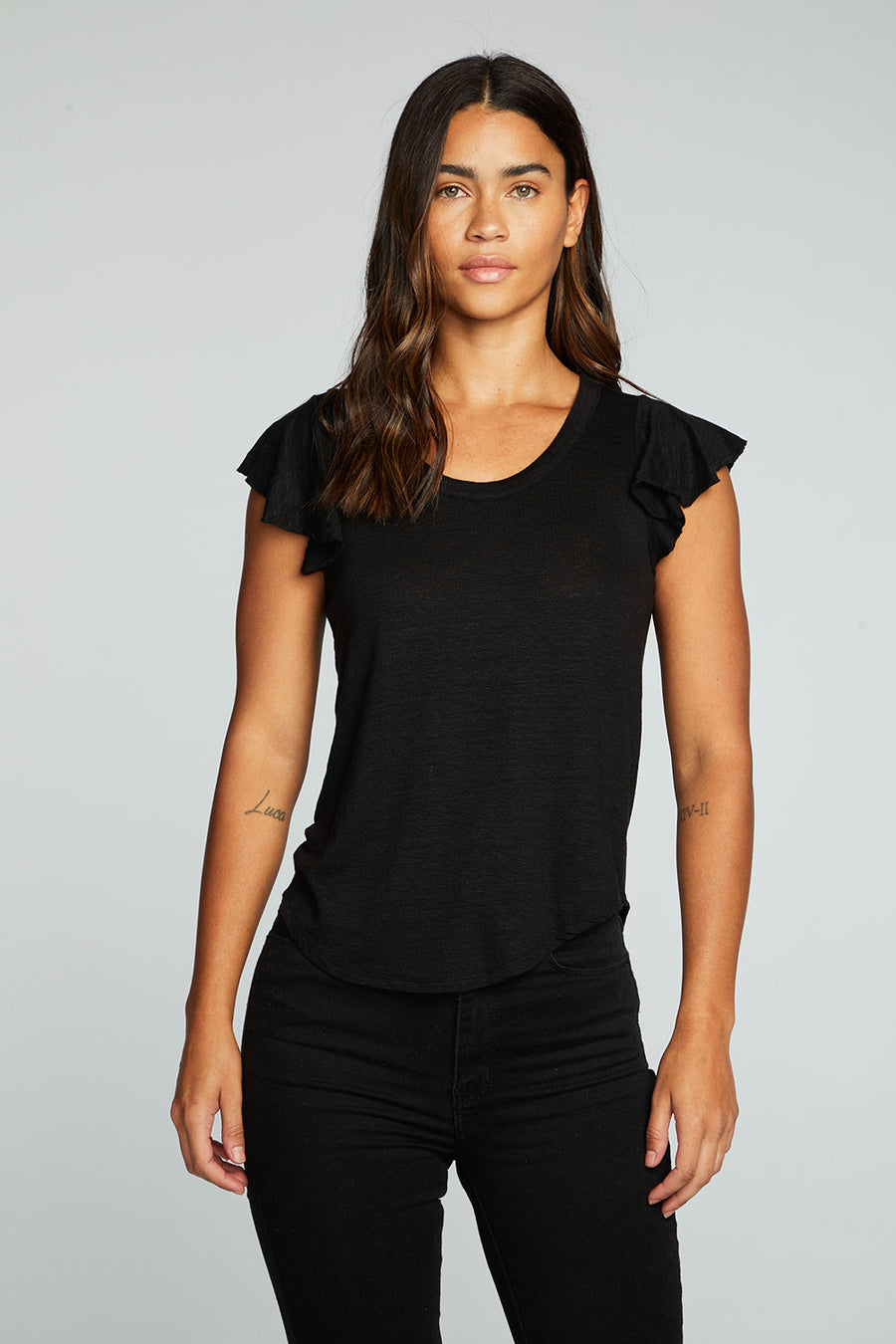 Linen Jersey Scoop Neck Flutter Sleeve Shirttail Tee WOMENS chaserbrand