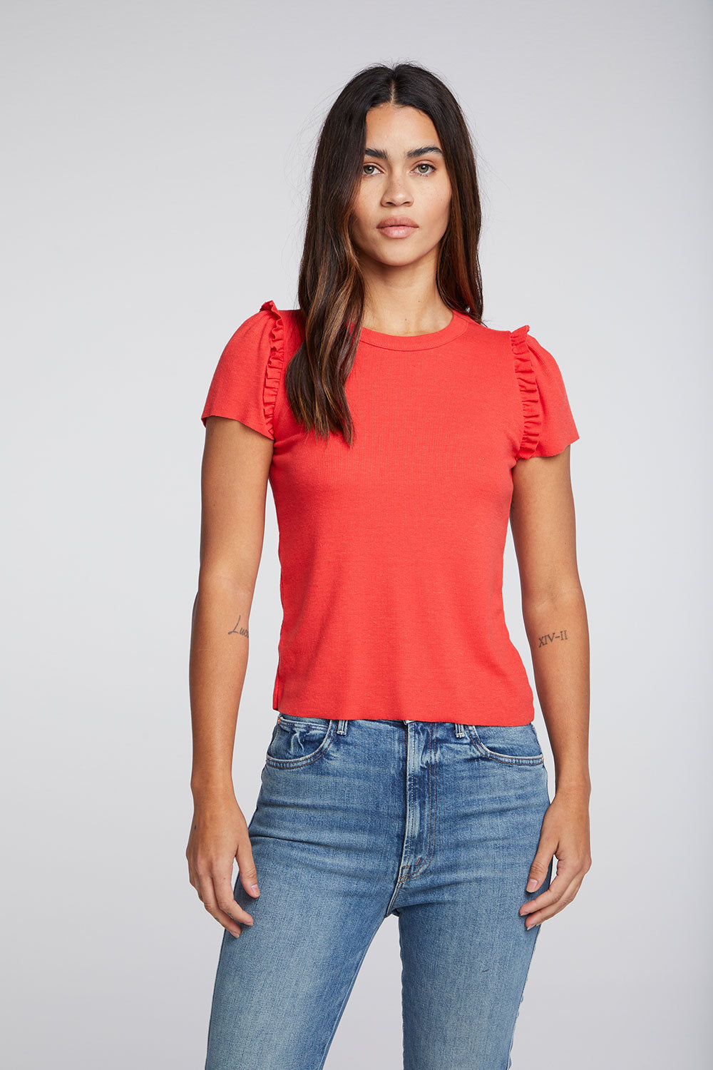 Linen Rib Raw Edge Ruffle Puff Sleeve Tee WOMENS chaserbrand