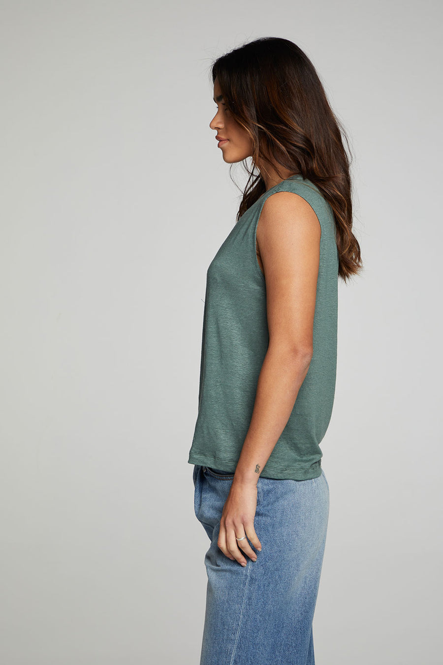 Henley Muscle Tank WOMENS chaserbrand
