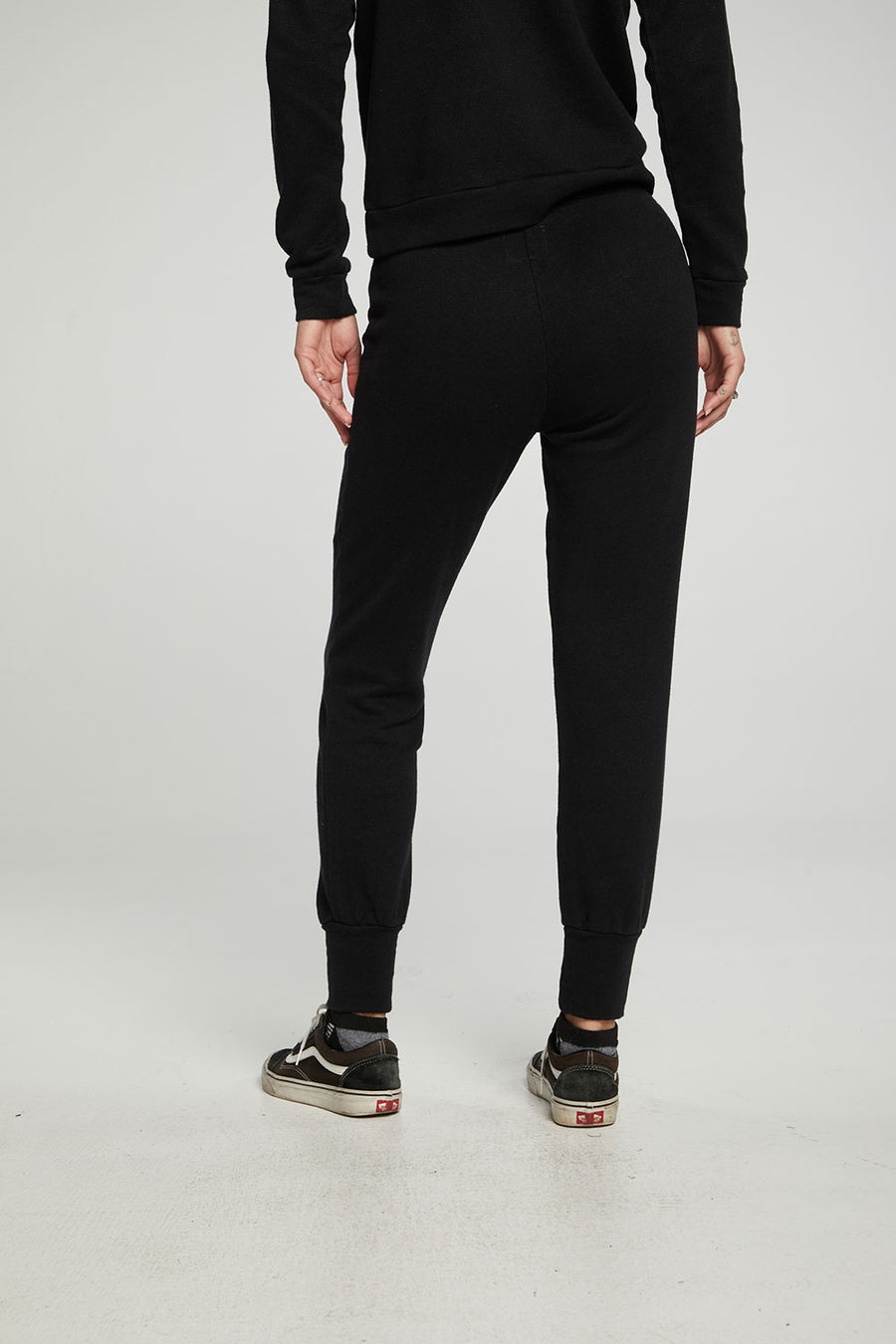 Lace Up Cuffed Jogger WOMENS chaserbrand