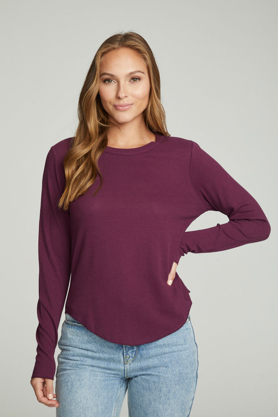 Long Sleeve Crew Neck Shirttail Tee WOMENS chaserbrand