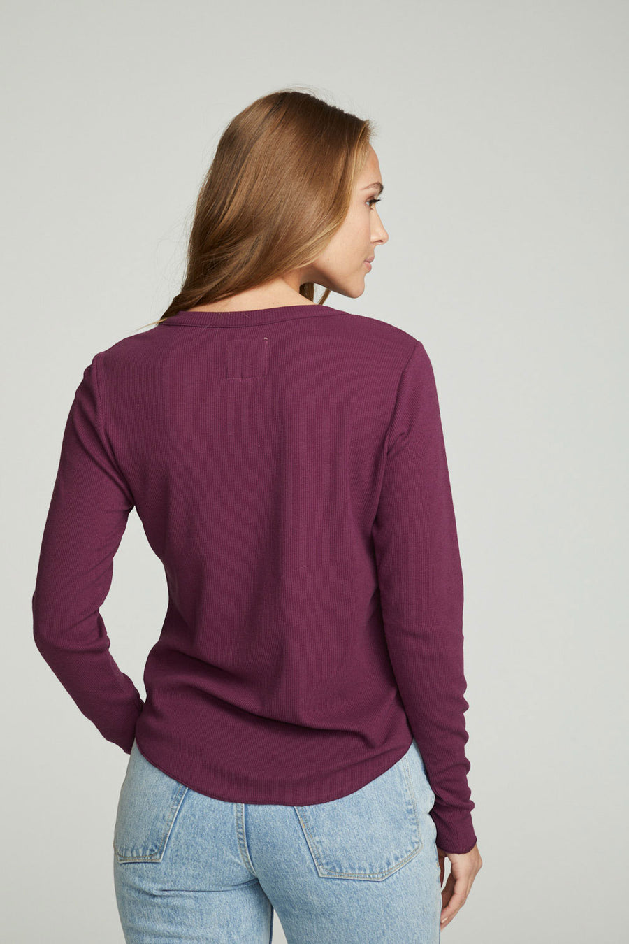 Long Sleeve Crew Neck Shirttail Tee WOMENS chaserbrand
