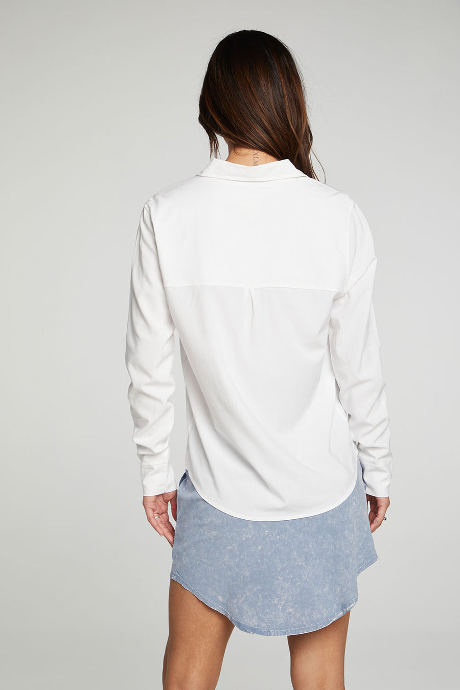 Button Down Long Sleeve Shirt WOMENS chaserbrand