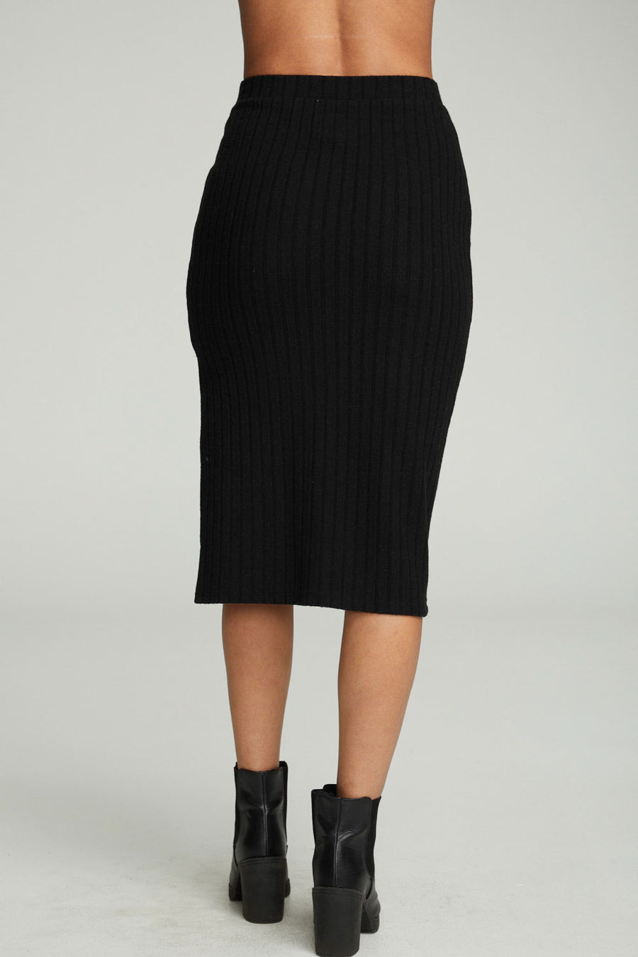 Pencil Skirt With Side Slit WOMENS chaserbrand