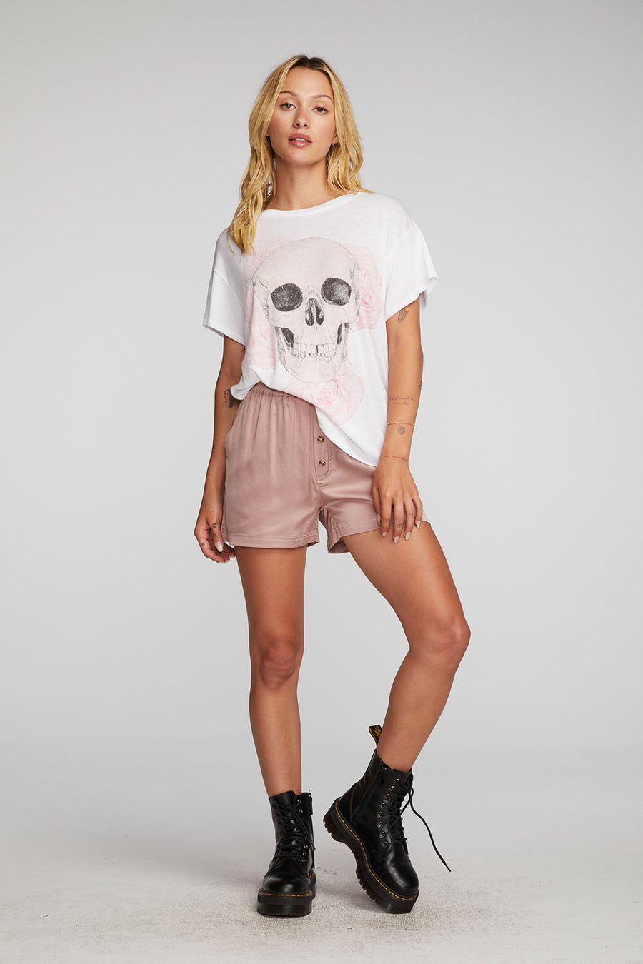 Skull Long Sleeve & Roses Womens chaserbrand
