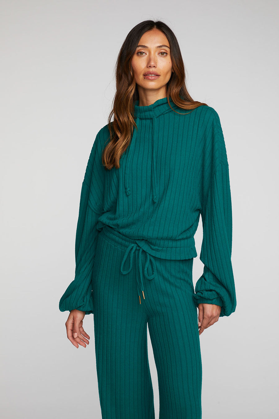 Poor Boy Rib Knit Cropped Pullover with Elastic Waist & Sleeve Womens chaserbrand