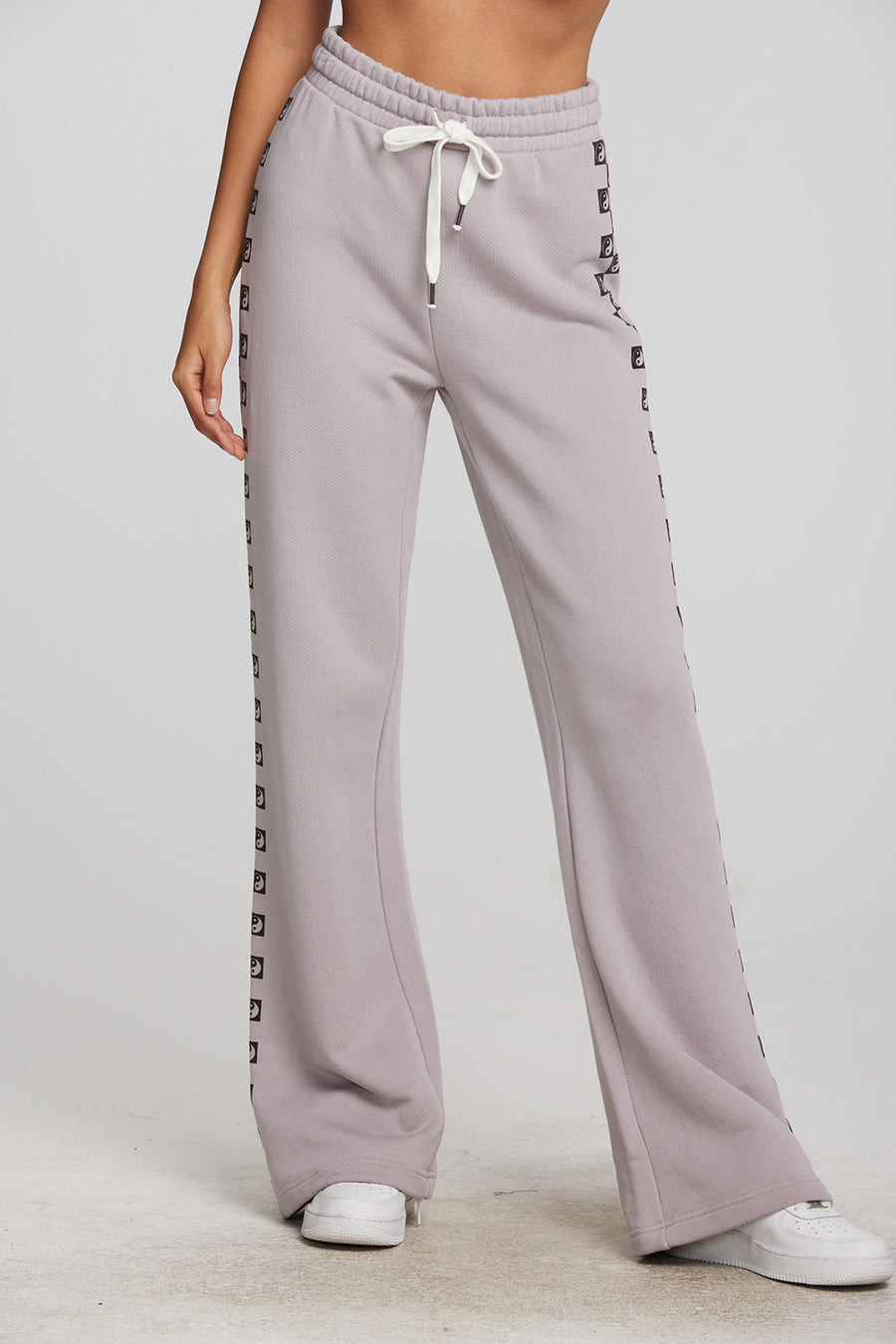 Checkered Yin Yang Hearts Womens chaserbrand