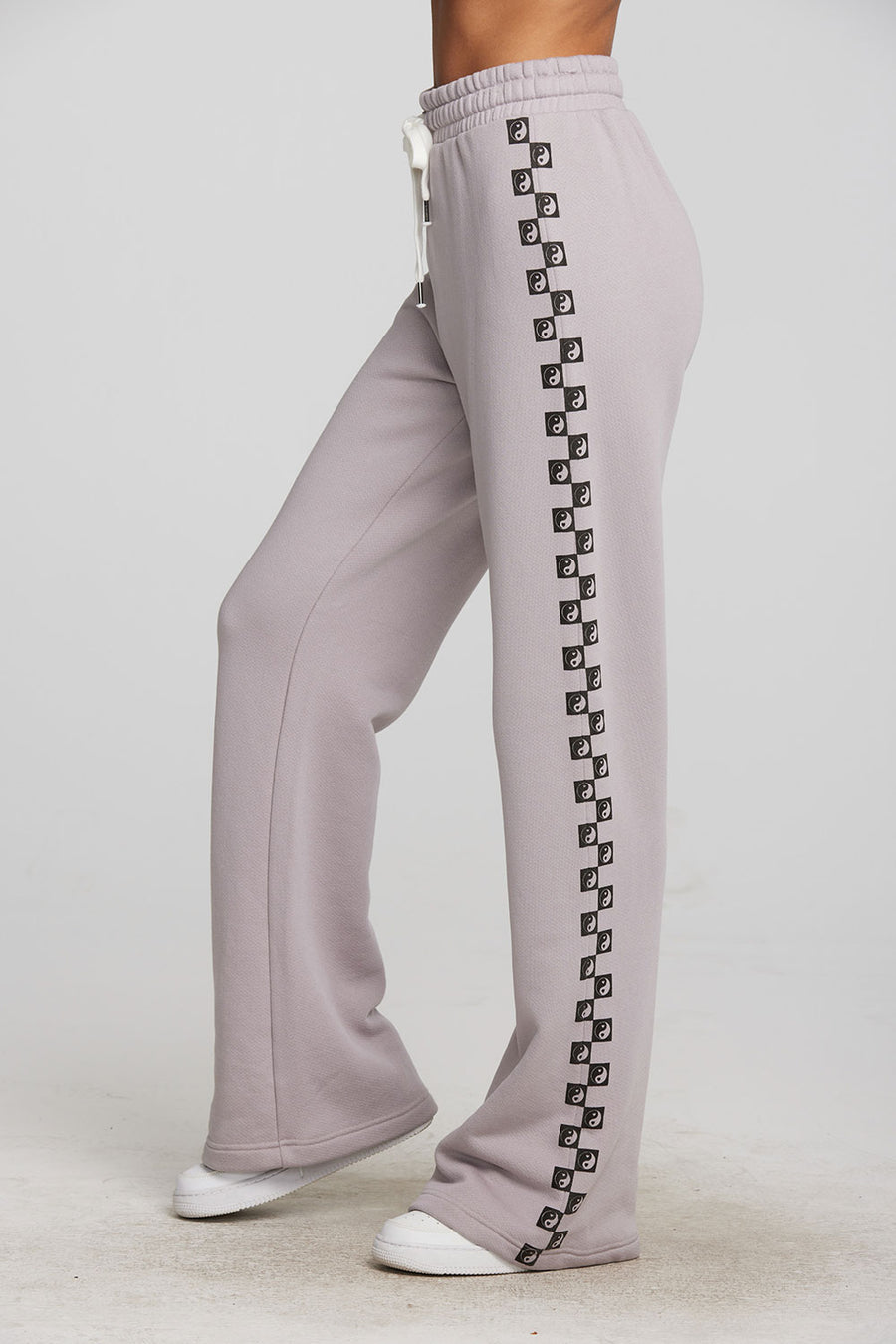 Checkered Yin Yang Hearts Womens chaserbrand