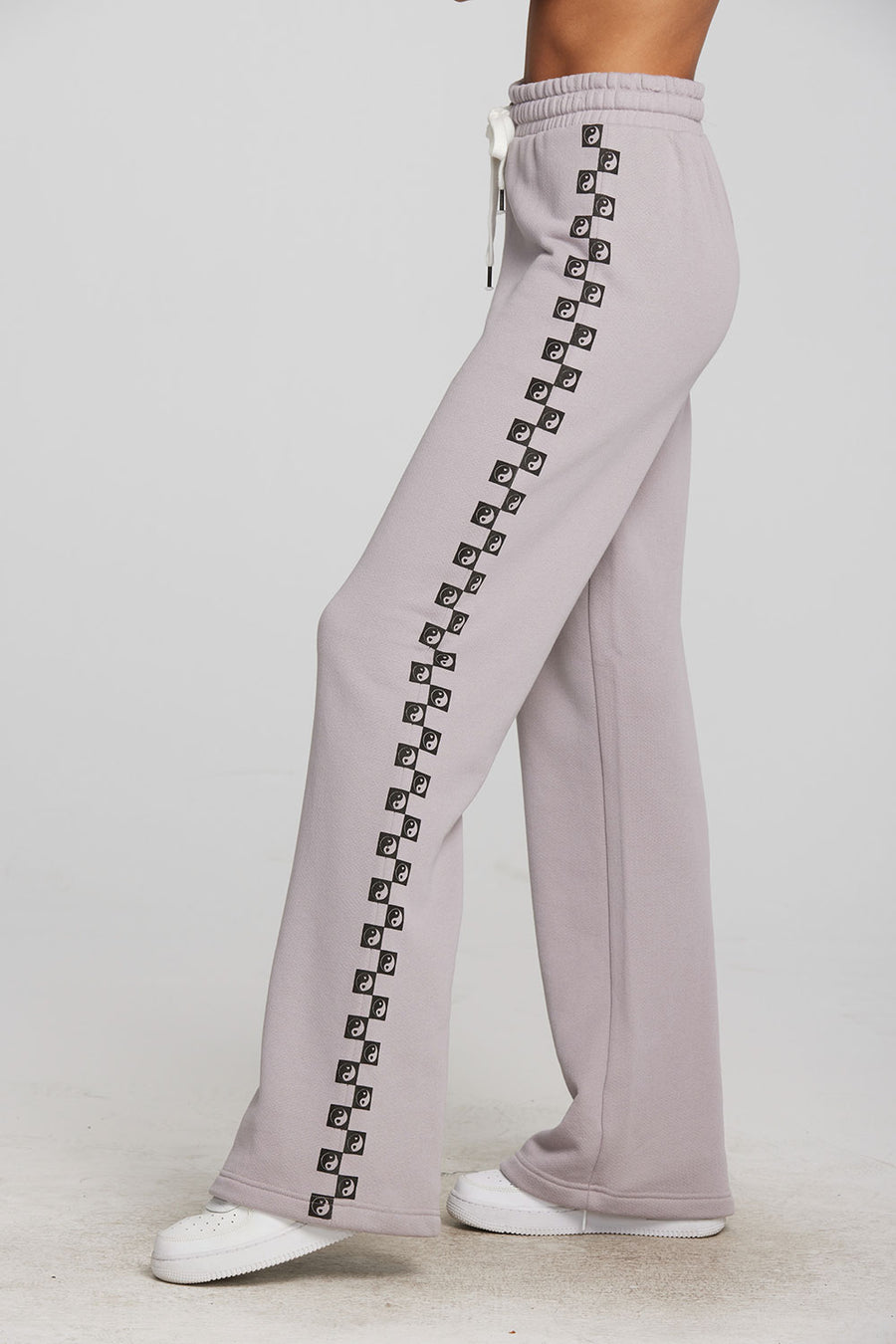 Checkered Yin Yang Hearts Womens chaserbrand