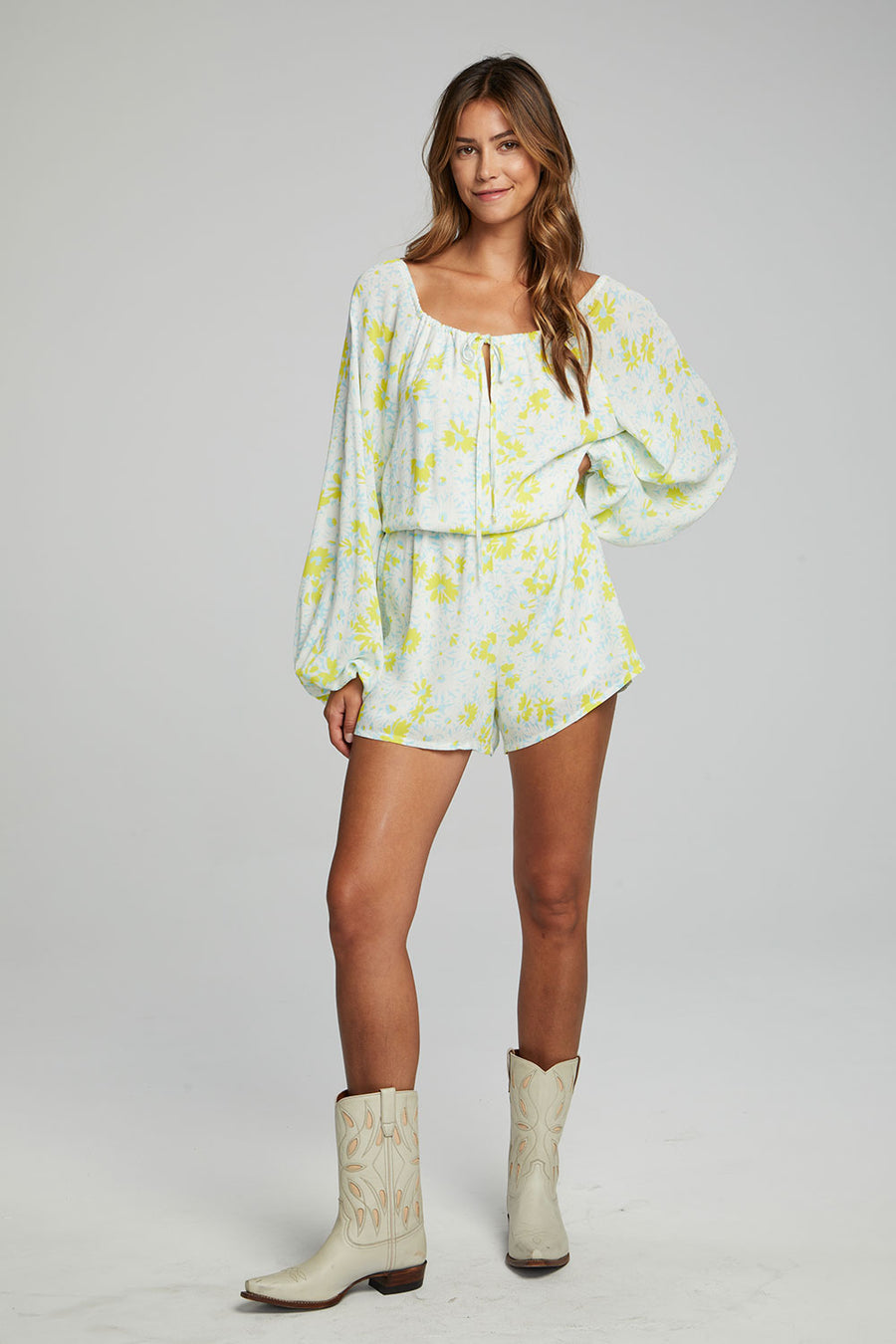 Morrison Romper - Baby Blue Daisy Floral WOMENS chaserbrand