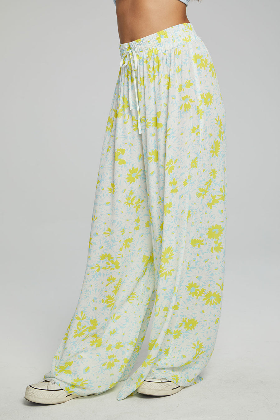 Hudson Joggers - Baby Blue Daisy Floral Print WOMENS chaserbrand