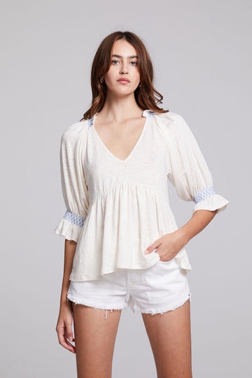 Santa Lucia Gardenia Blouse WOMENS chaserbrand